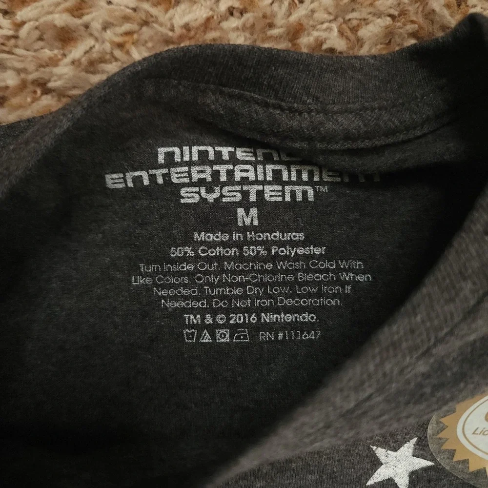 NWOT Nintendo NES Classically Trained Gray Short Sleeve Shirt‎ Mens M
